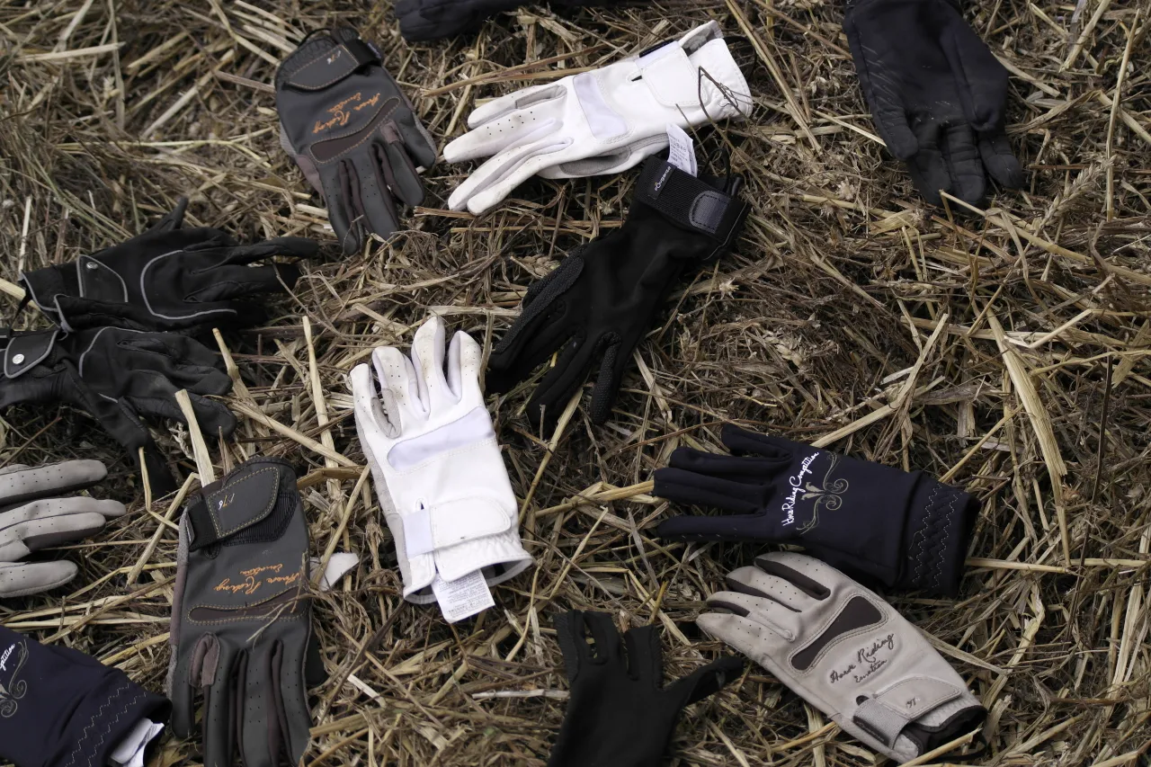 rękawiczki jeździeckie Fouganza w akcji