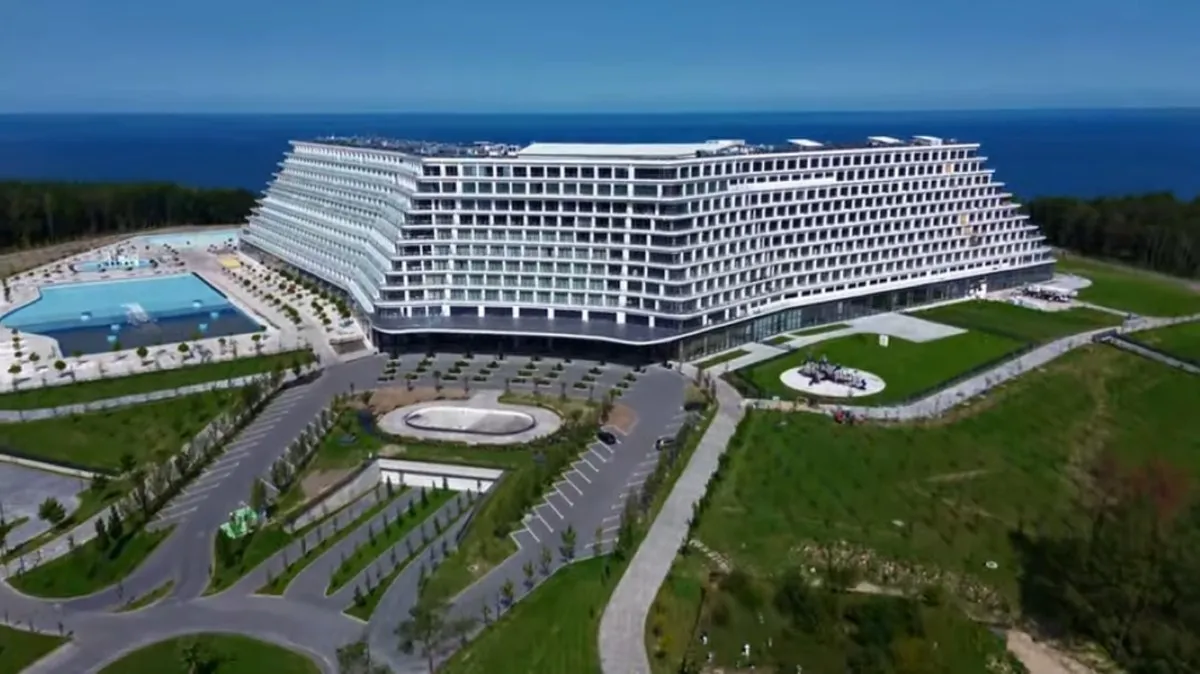 Aktualne zdjęcia budowy Hotel Gołębiewski Pobierowo 2026