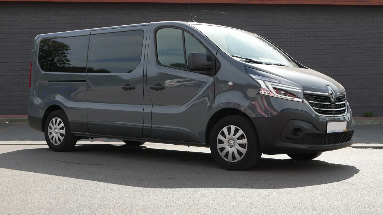 busy do wynajęcia różne typy