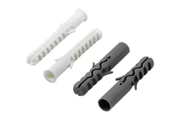 Rodzaje kołków montażowych do ścian