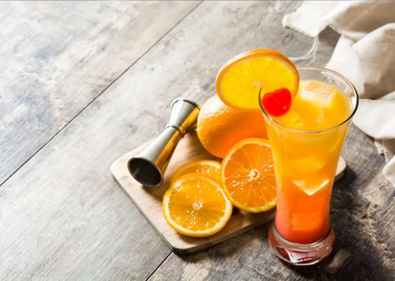 Jak przygotować Tequila Sunrise krok po kroku