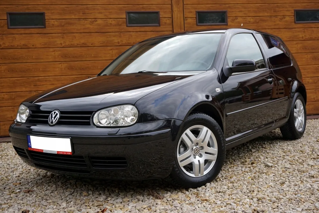Volkswagen Golf 4 1.6 benzyna