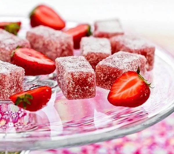 r&oacute;żne galaretki truskawkowe por&oacute;wnanie, galaretka z cukrem i bez cukru