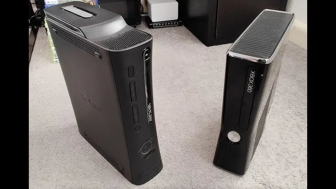 Xbox 360 wersje Slim E Elite por&oacute;wnanie