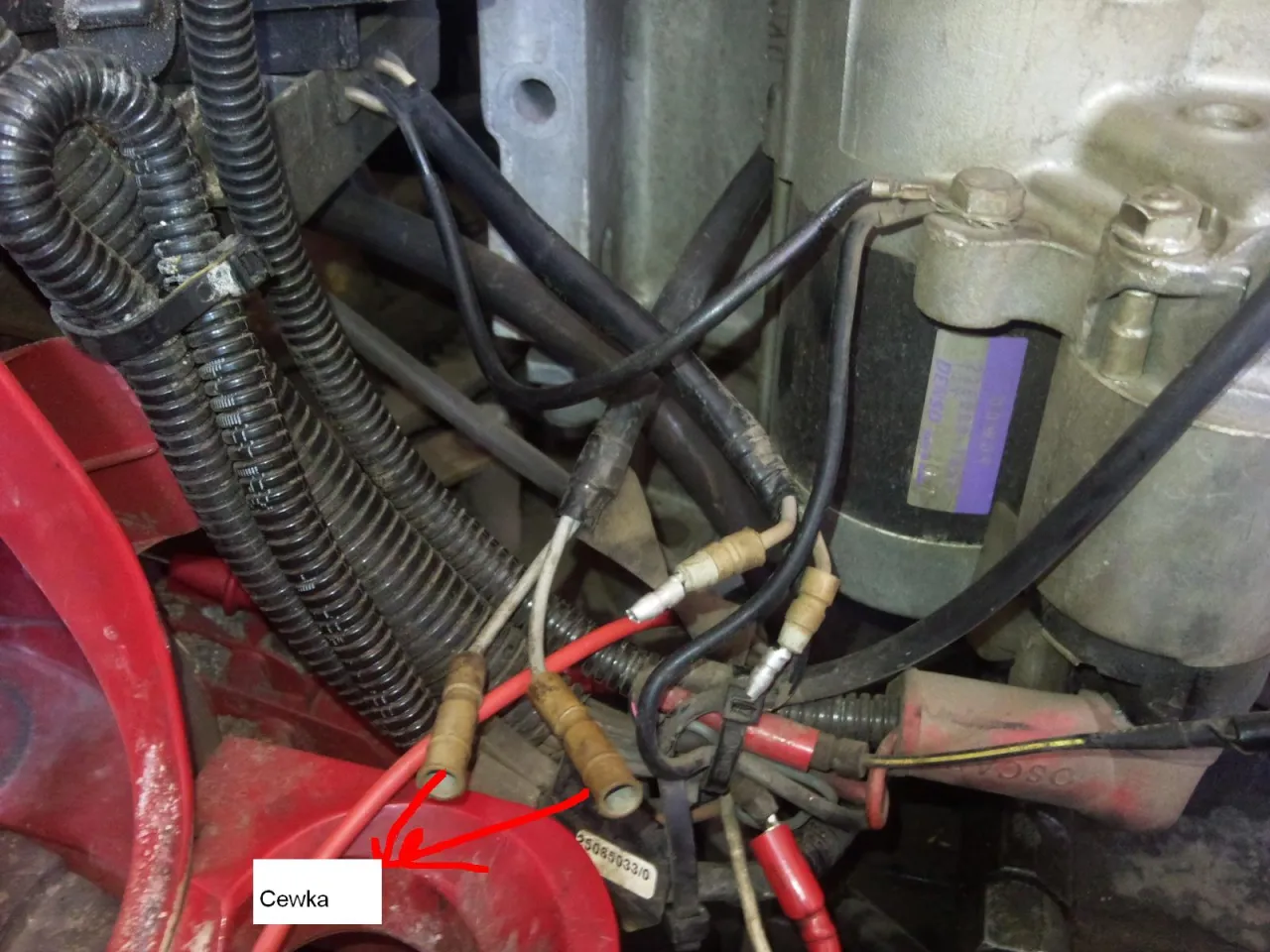 Uszkodzony regulator napięcia traktorek