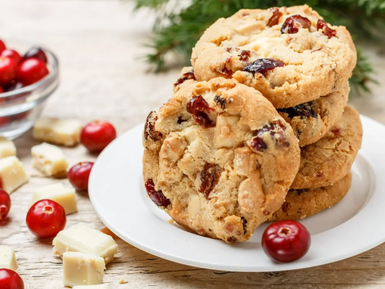 Przypalone ciastka z żurawiną i białą czekoladą