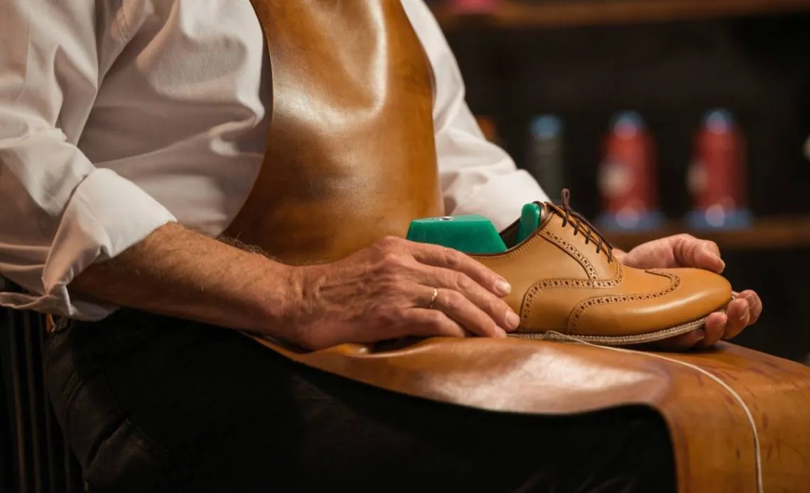 rozciąganie butów w palcach pięcie podbiciu