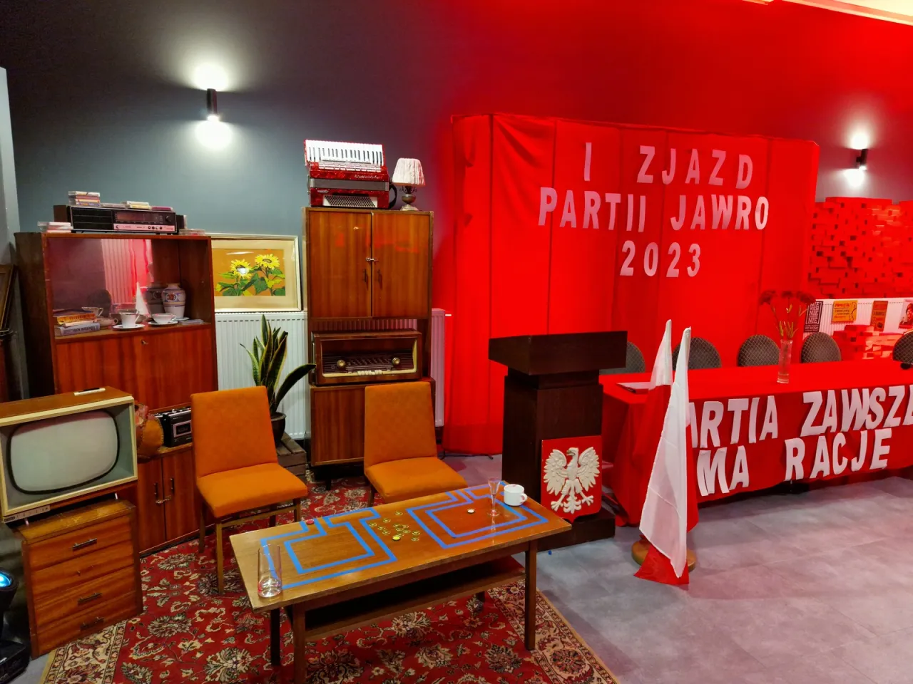 dekoracje impreza PRL, wnętrze PRL, rekwizyty PRL