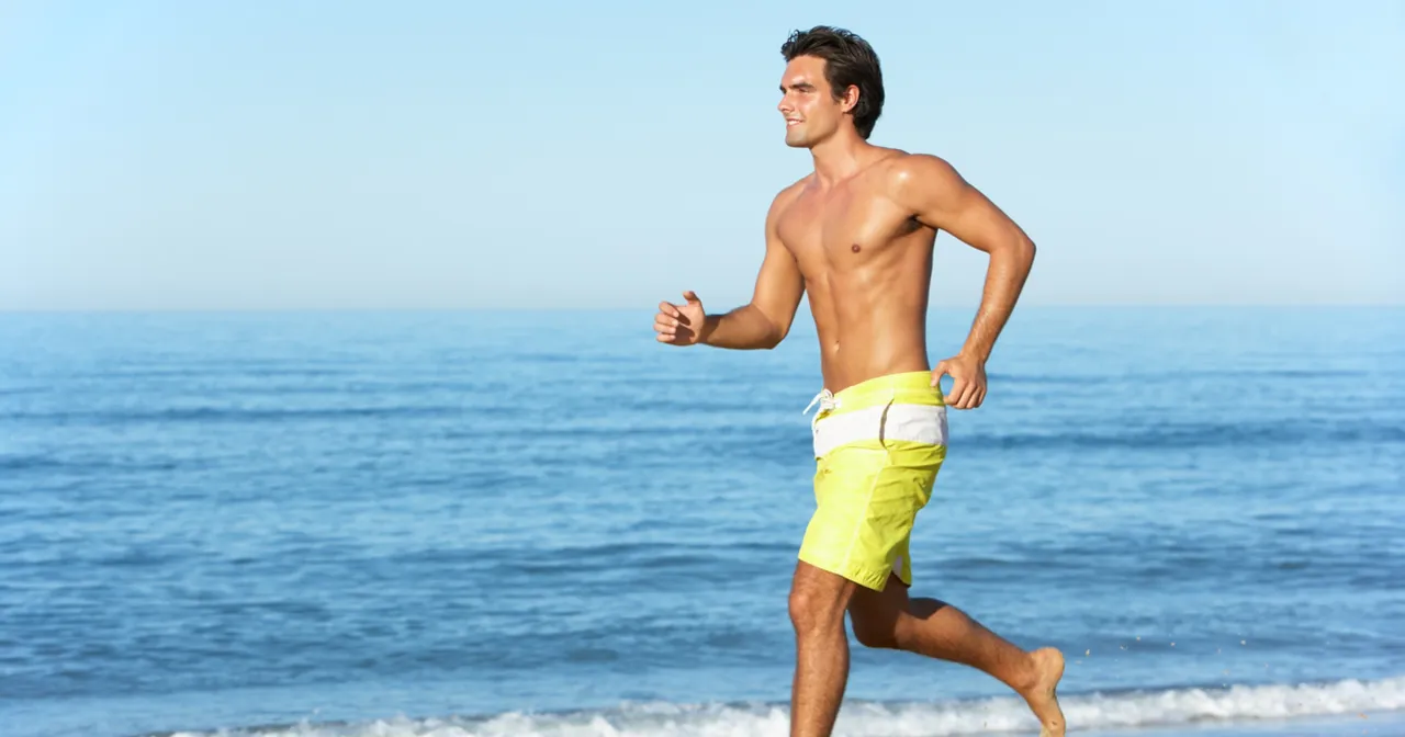 dopasowanie szort&oacute;w kąpielowych do sylwetki męskiej