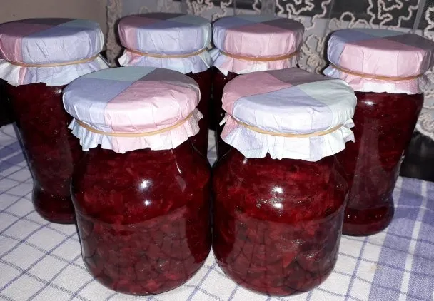 Zdjęcie Jak pasteryzować buraczki w piekarniku - proste kroki i skuteczne porady
