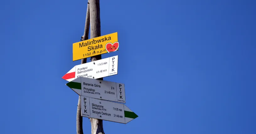 wytyczony szlak g&oacute;rski znaki