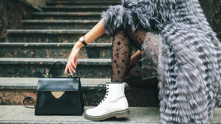 białe martensy stylizacje na każdą porę roku