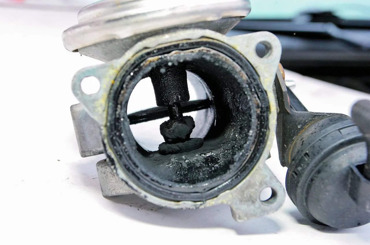 nagar w kolektorze ssącym