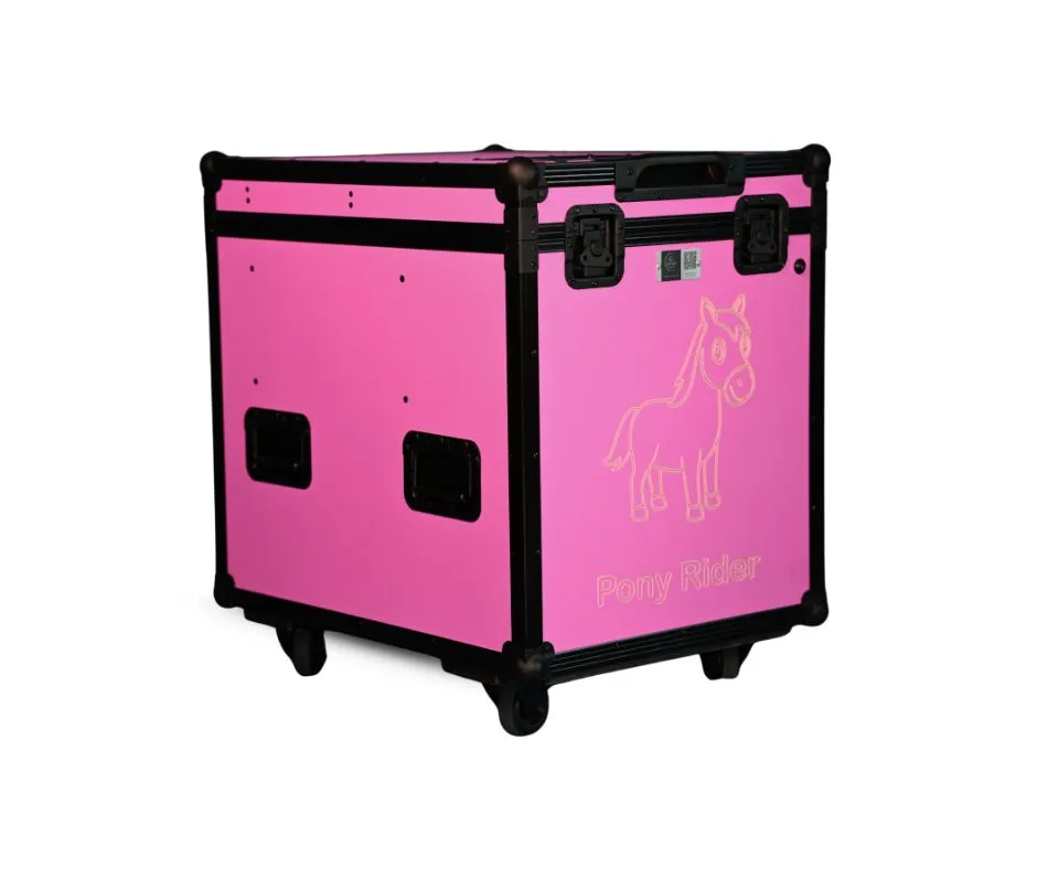 różne typy pak jeździeckich plastikowych