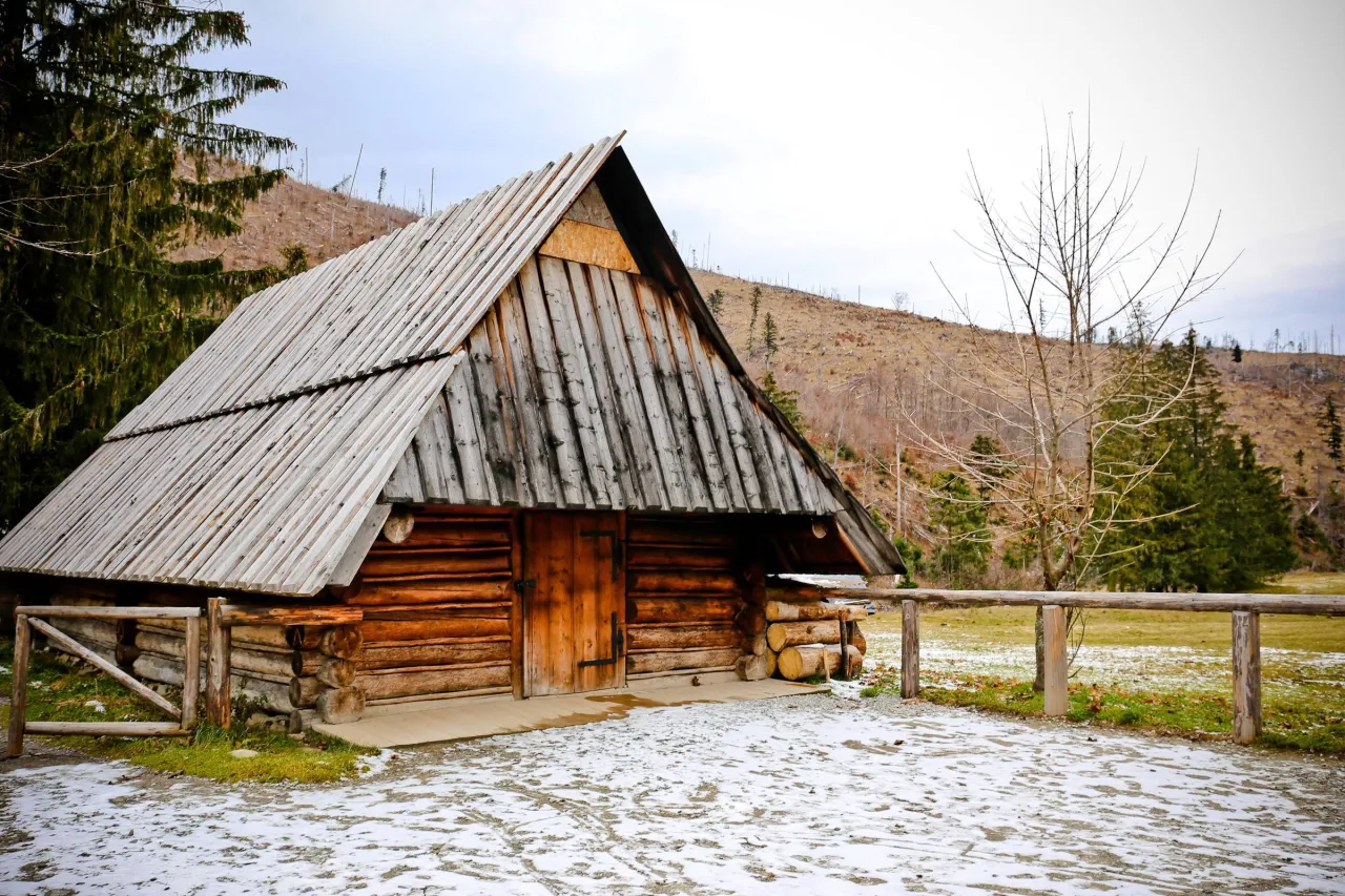 Dolina Kościeliska mapa szlaku i bac&oacute;wki