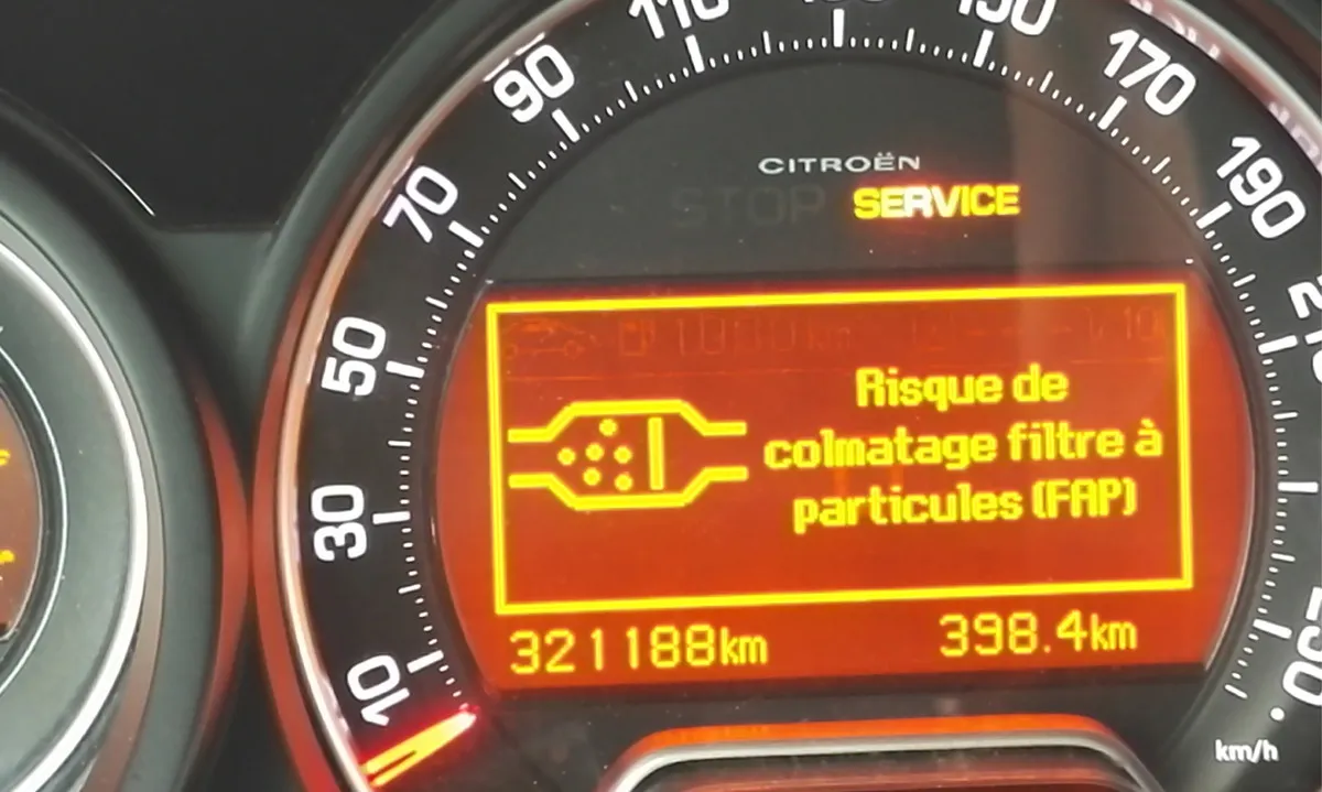 voyant FAP ou moteur allum&eacute; tableau de bord Citro&euml;n C3