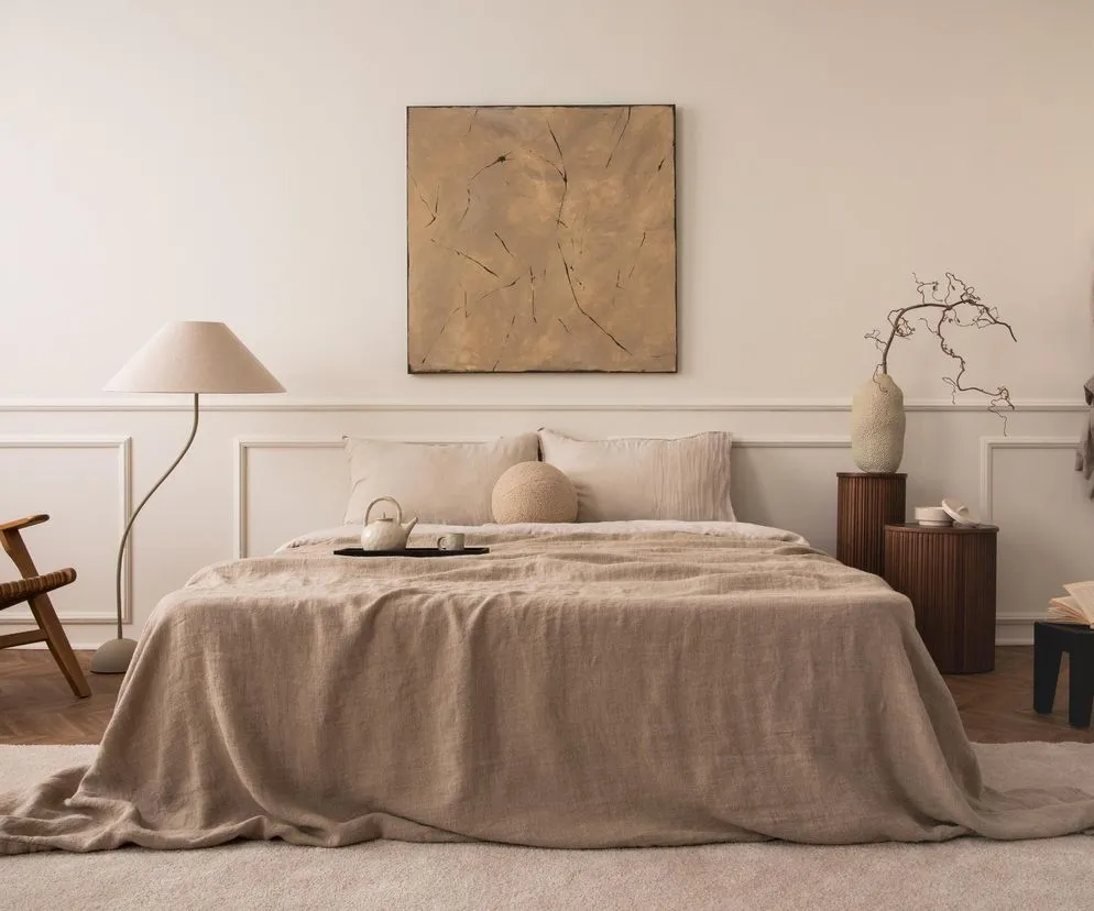 sypialnia trendy 2026 kolory ziemi moody bedroom