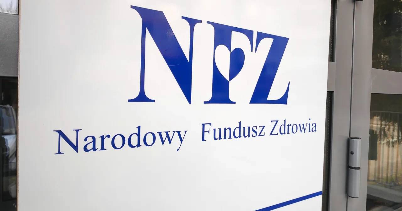Mapa Warszawy z zaznaczonymi placówkami medycznymi NFZ