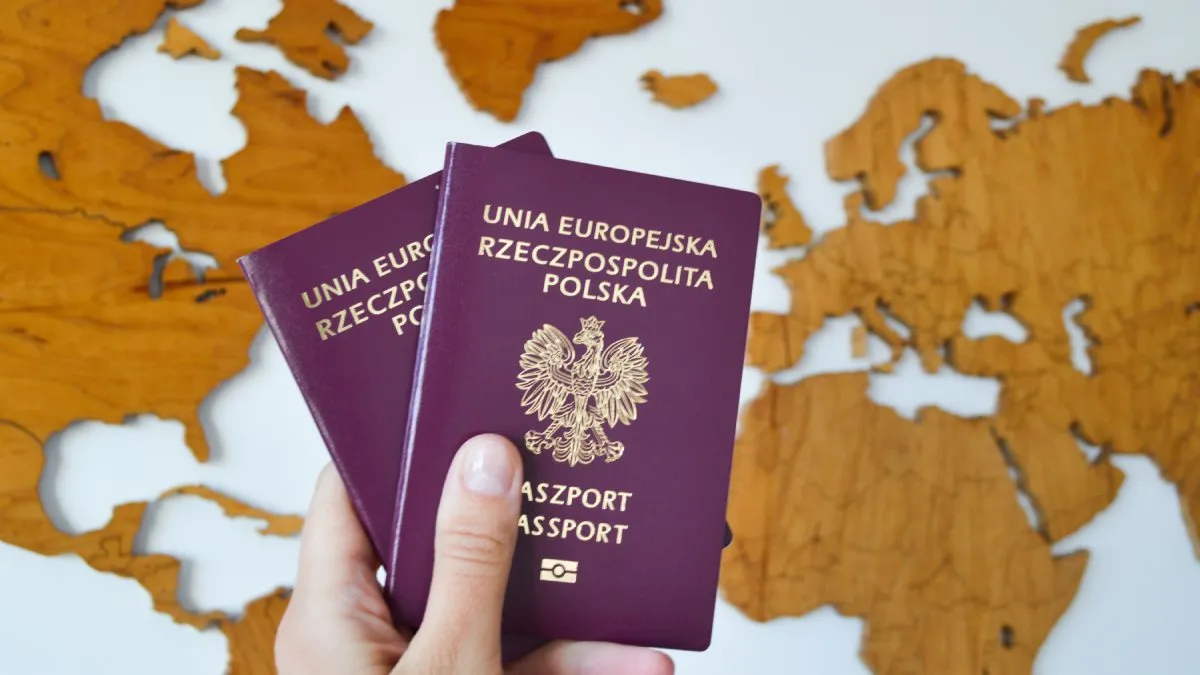 Rodzaje paszport&oacute;w w Polsce por&oacute;wnanie