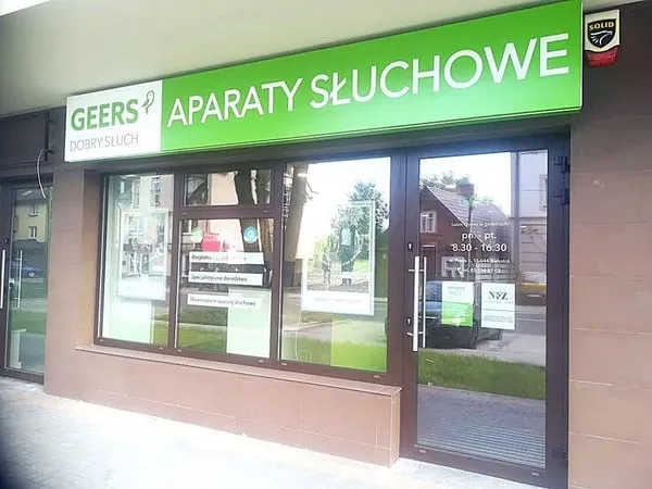 Geers gabinet protetyki słuchu lub nowoczesny aparat słuchowy