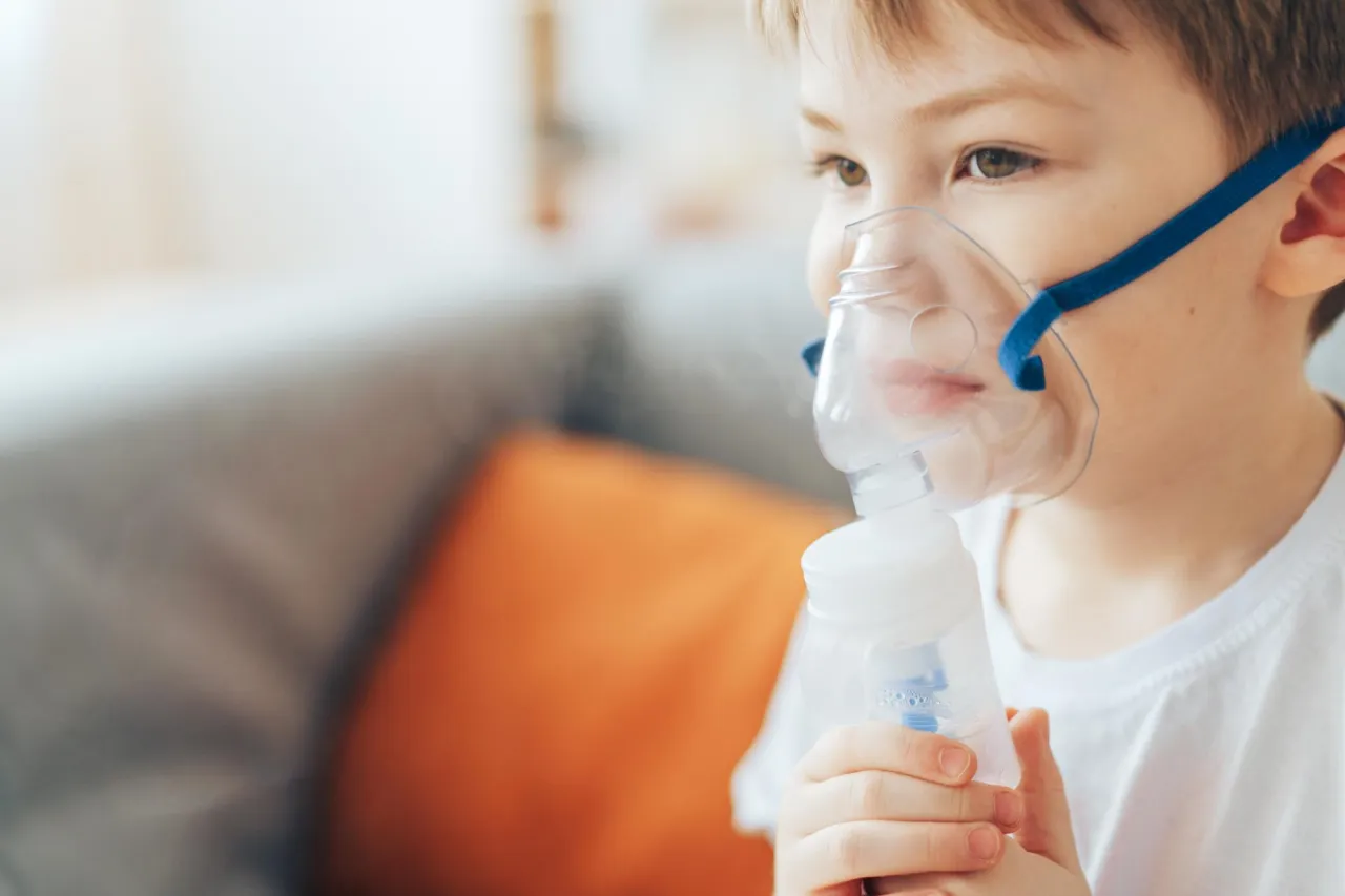 Nebulizator a inhalacja parowa por&oacute;wnanie