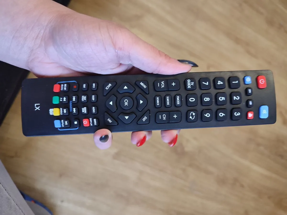 Automatyczne programowanie pilota uniwersalnego