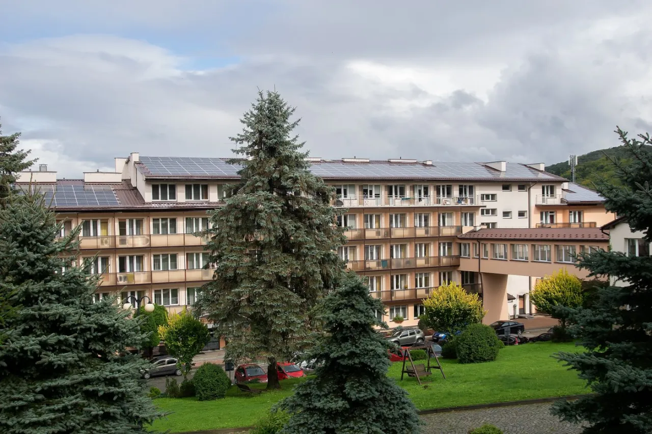 Sanatorium Górnik Iwonicz-Zdrój opinie widok