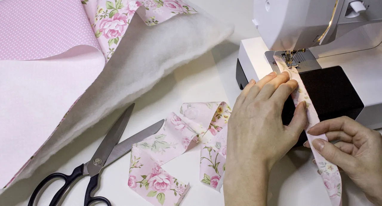 Narzędzia do szycia poduszek dekoracyjnych