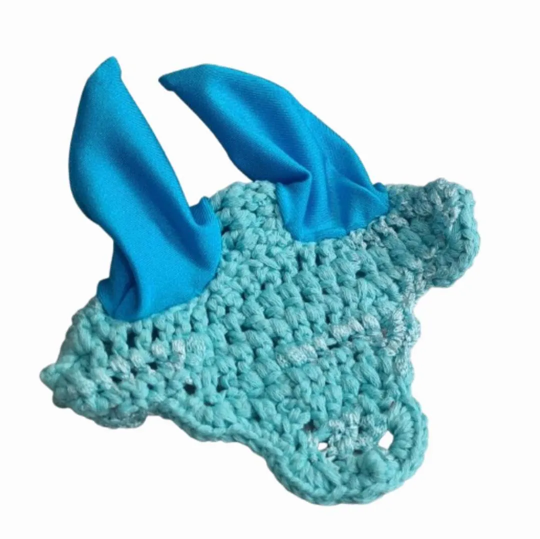 materiały i narzędzia do szydełkowania nauszników dla konia