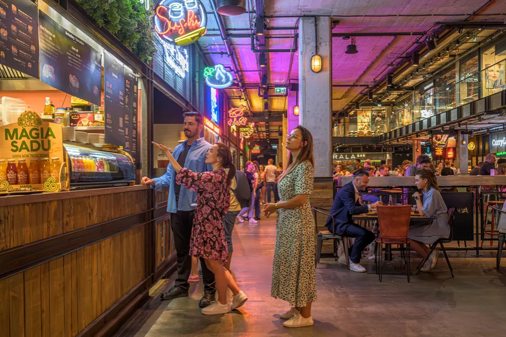 Warszawa street food różnorodność kulinarna