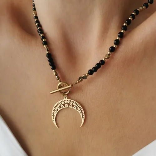 naszyjnik lunula r&oacute;żne wzory