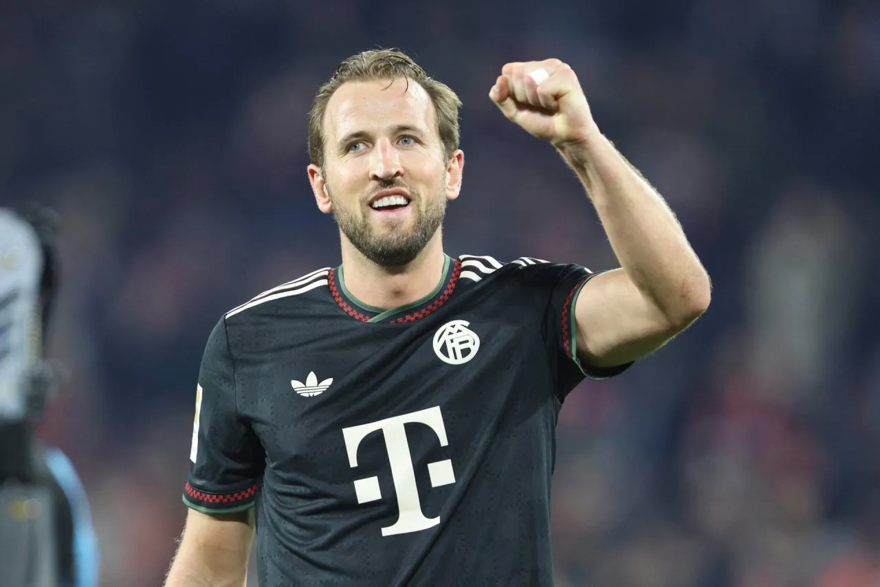 Harry Kane w nowym stroju, pewnie zastanawiasz się, ile zarabia Harry Kane, patrząc na jego sukcesy.