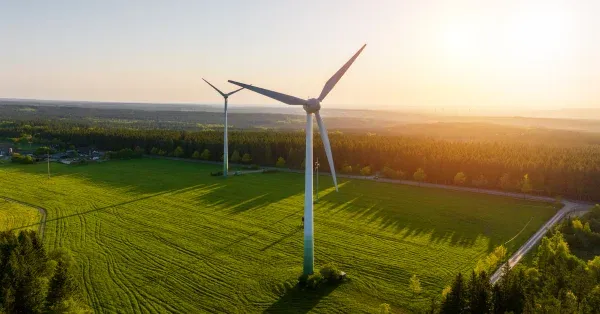 Zdjęcie Ile prądu produkuje wiatrak? Zaskakujące fakty o wydajności energii