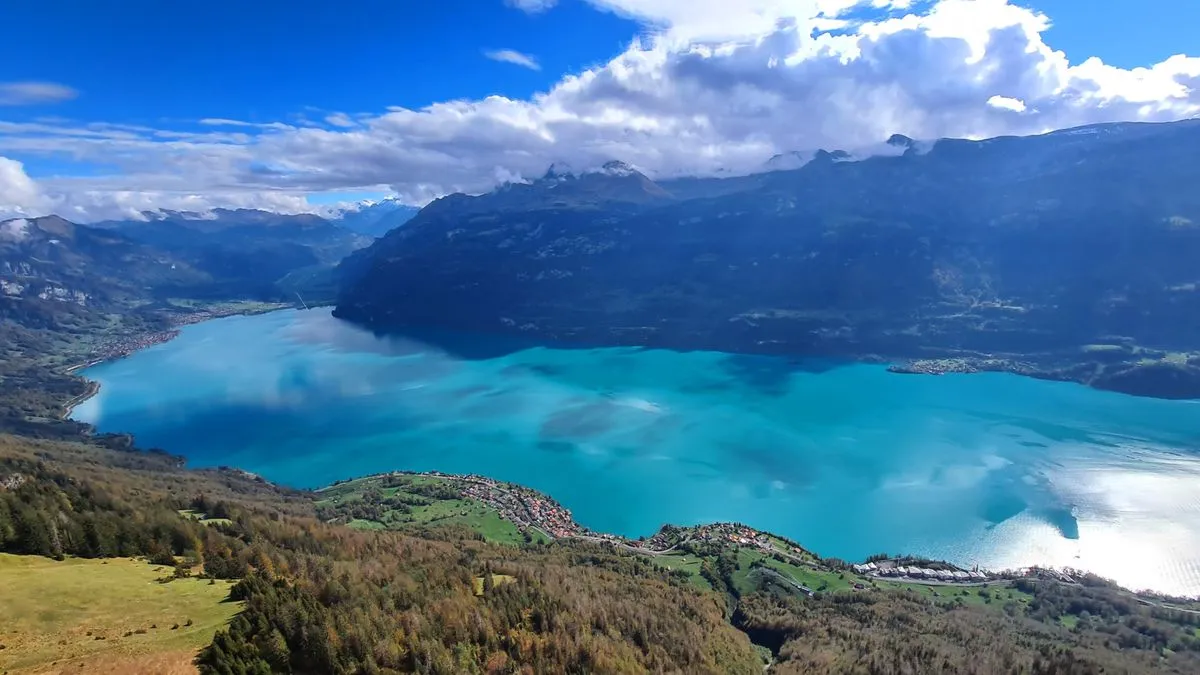 Brienzersee Thunersee t&uuml;rkises Wasser Panorama