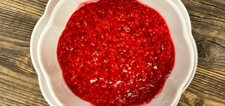 Frużelina malinowa na gofrach