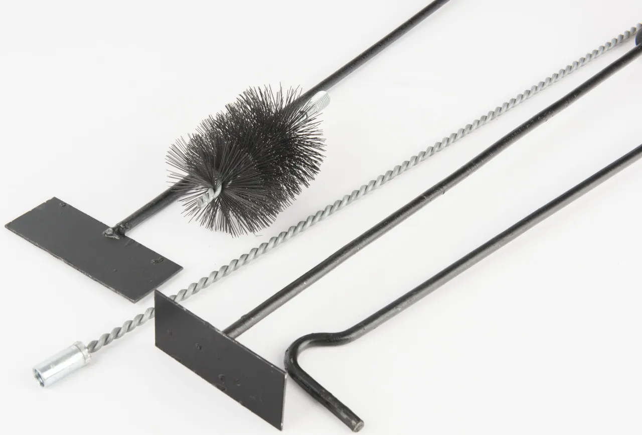 Narzędzia do czyszczenia pieca na ekogroszek