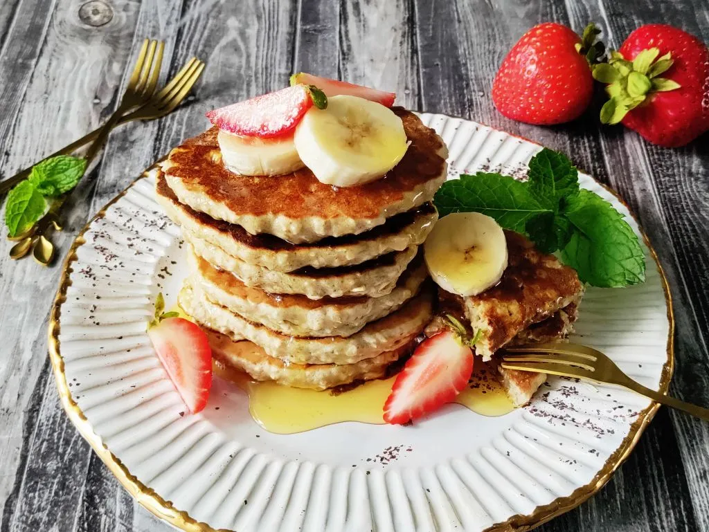 dietetyczne pancakes owsiano bananowe