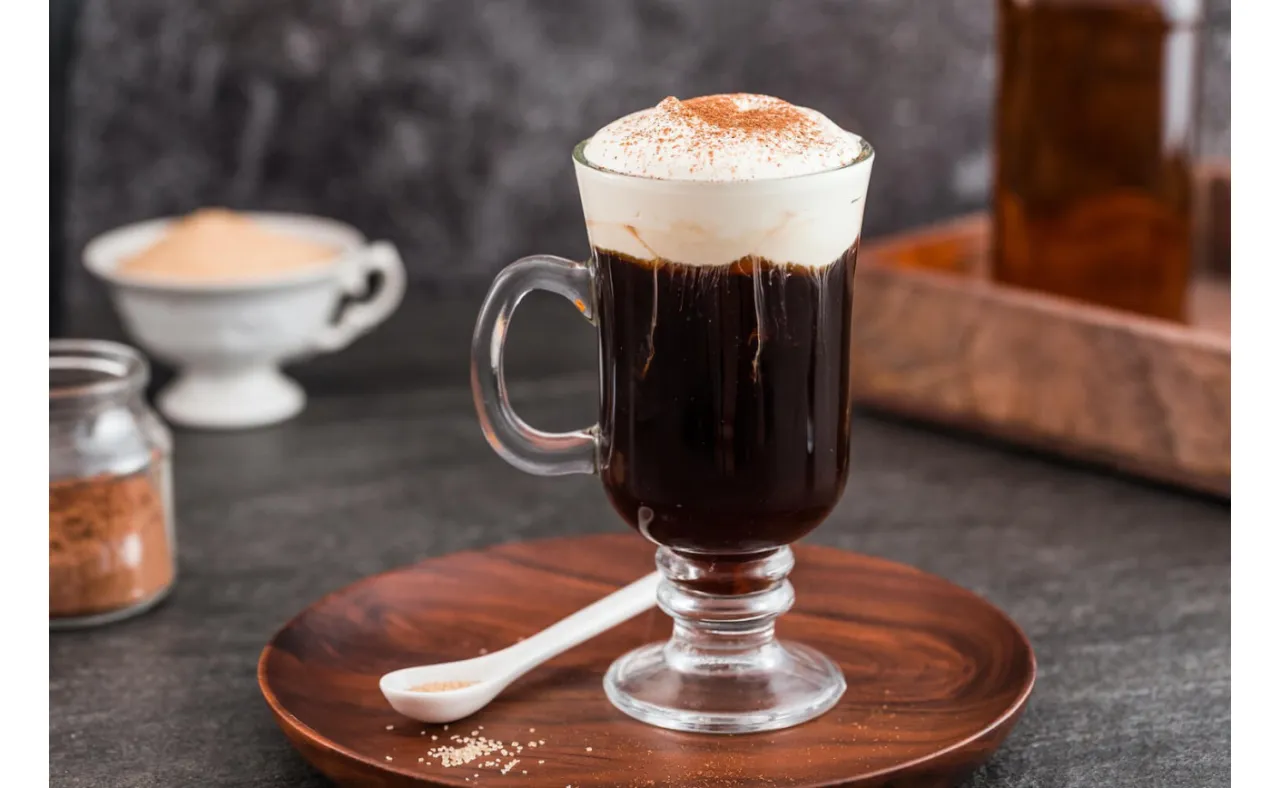 Przygotowanie Irish Coffee krok po kroku
