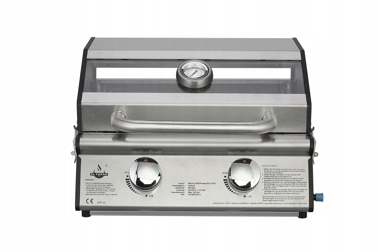 Grill gazowy stołowy na balkonie