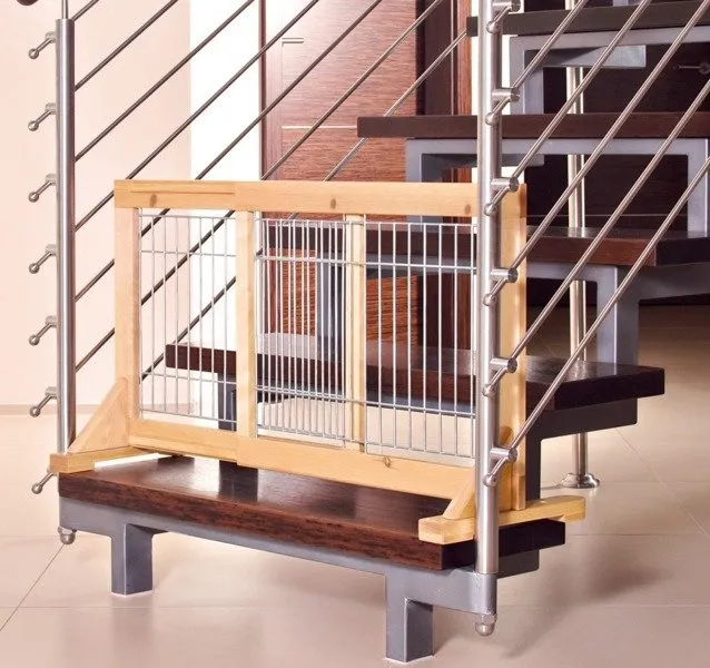 bramka dla psa na schody