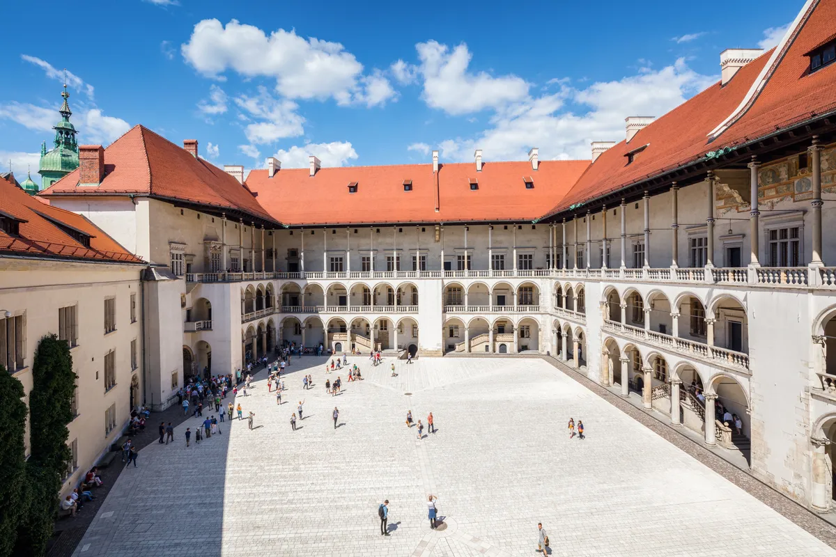 Wawel sekretne dziedzińce