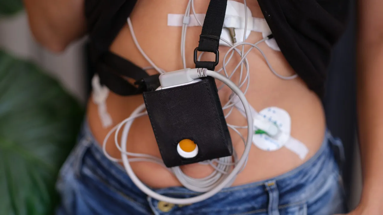 Pozycje do spania z holterem EKG