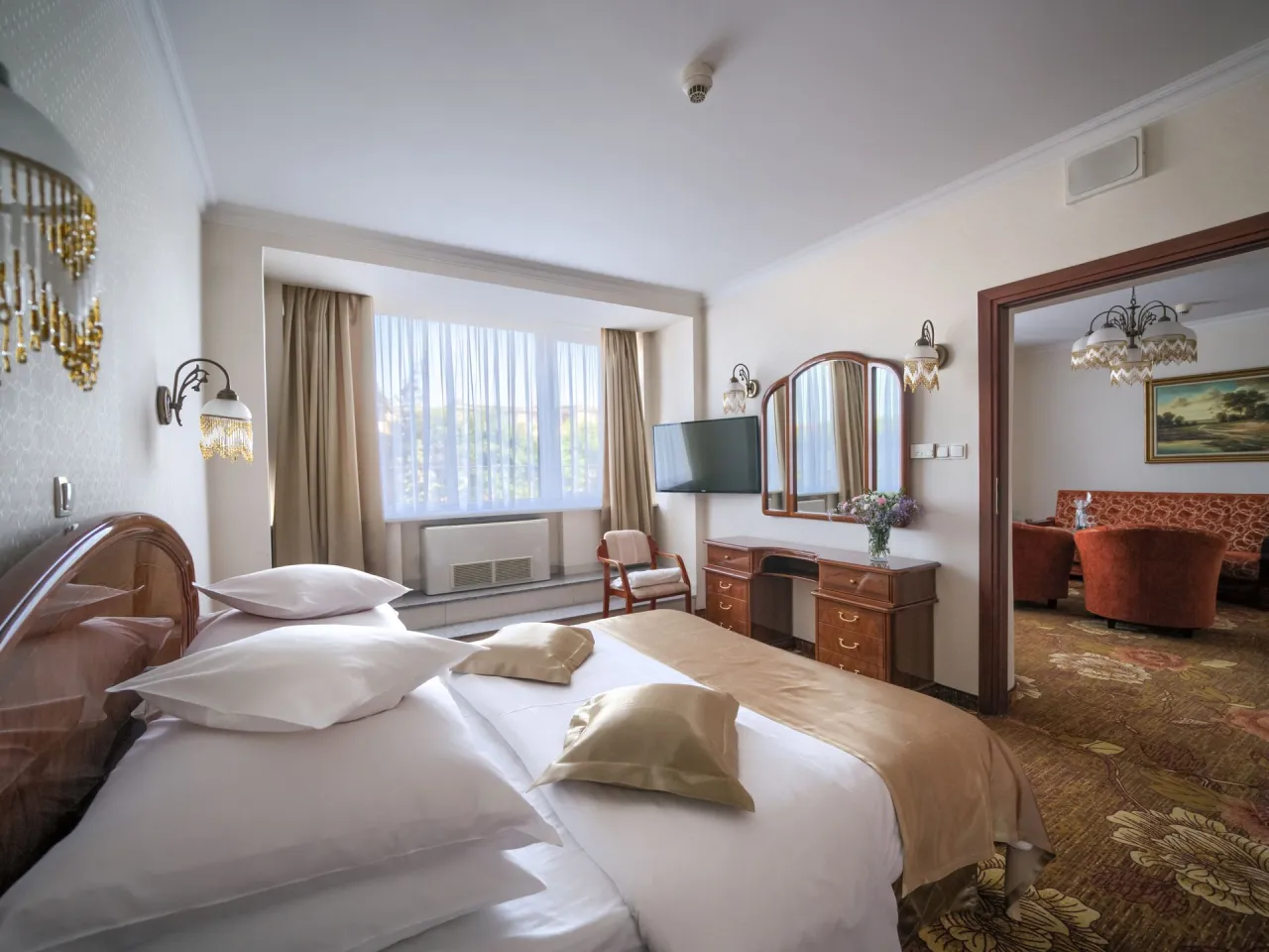 Doba hotelowa a nocleg r&oacute;żnice