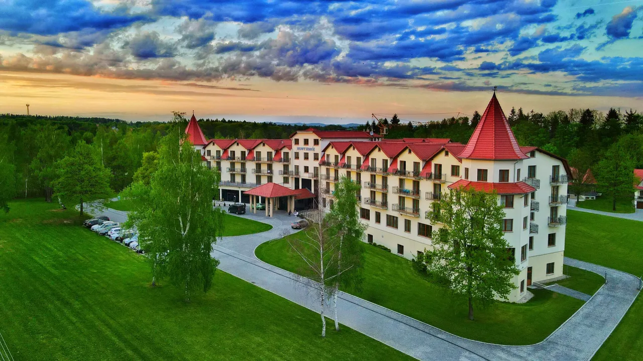 Centrum Zdrowia Nowy Zdr&oacute;j Polanica Zdr&oacute;j