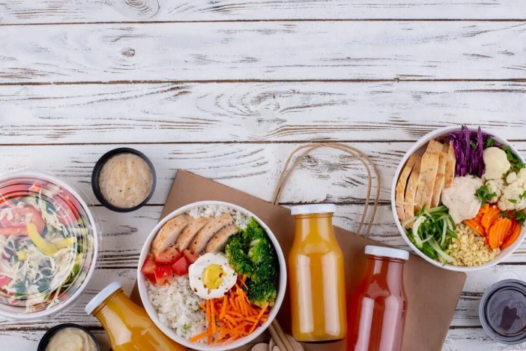 Zdjęcie Catering dietetyczny czy warto? Odkryj prawdziwe korzyści i oszczędności