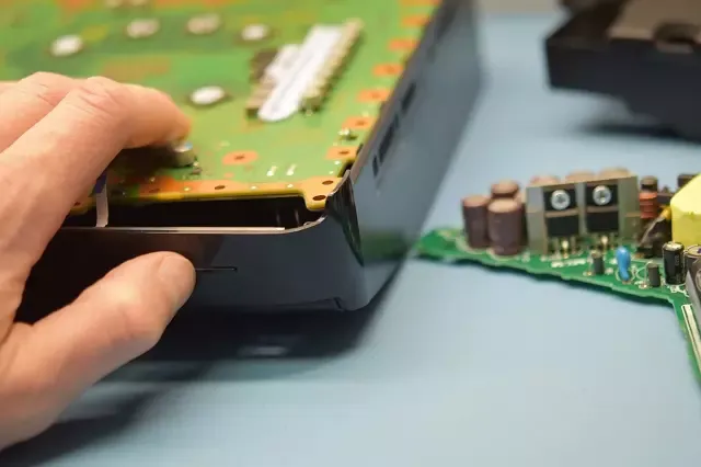 Zdjęcie Jak włączyć PS5: proste kroki, aby uniknąć problemów z uruchomieniem