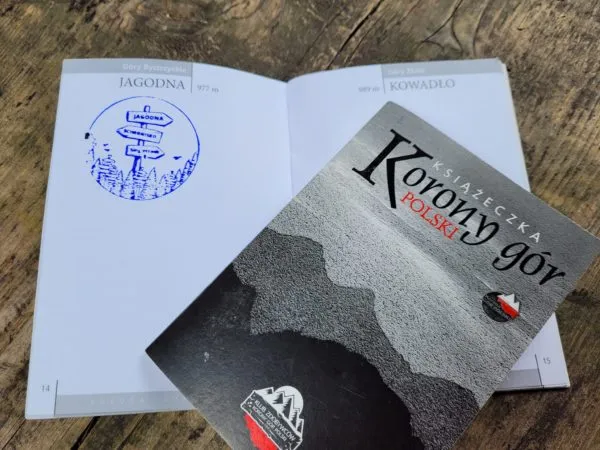 Zdjęcie Jak zdobyć książeczkę Korony Gór Polskich? Poradnik krok po kroku
