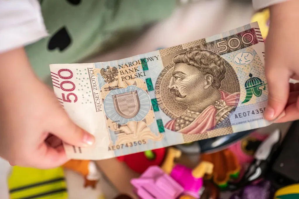 Zdjęcie Czy 500 plus wlicza się do zdolności kredytowej? Oto, co musisz wiedzieć