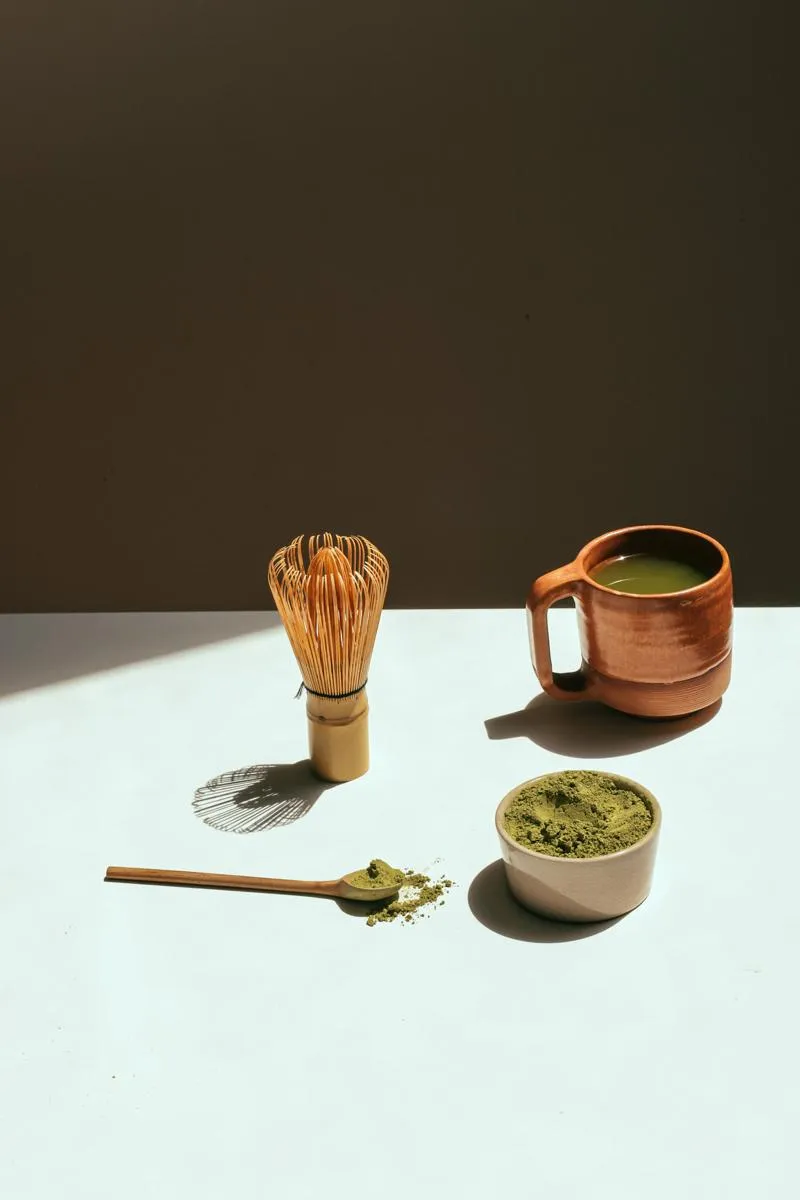 Zdjęcie Jak zrobić herbatę matcha w domu – prosty przepis i porady dla początkujących