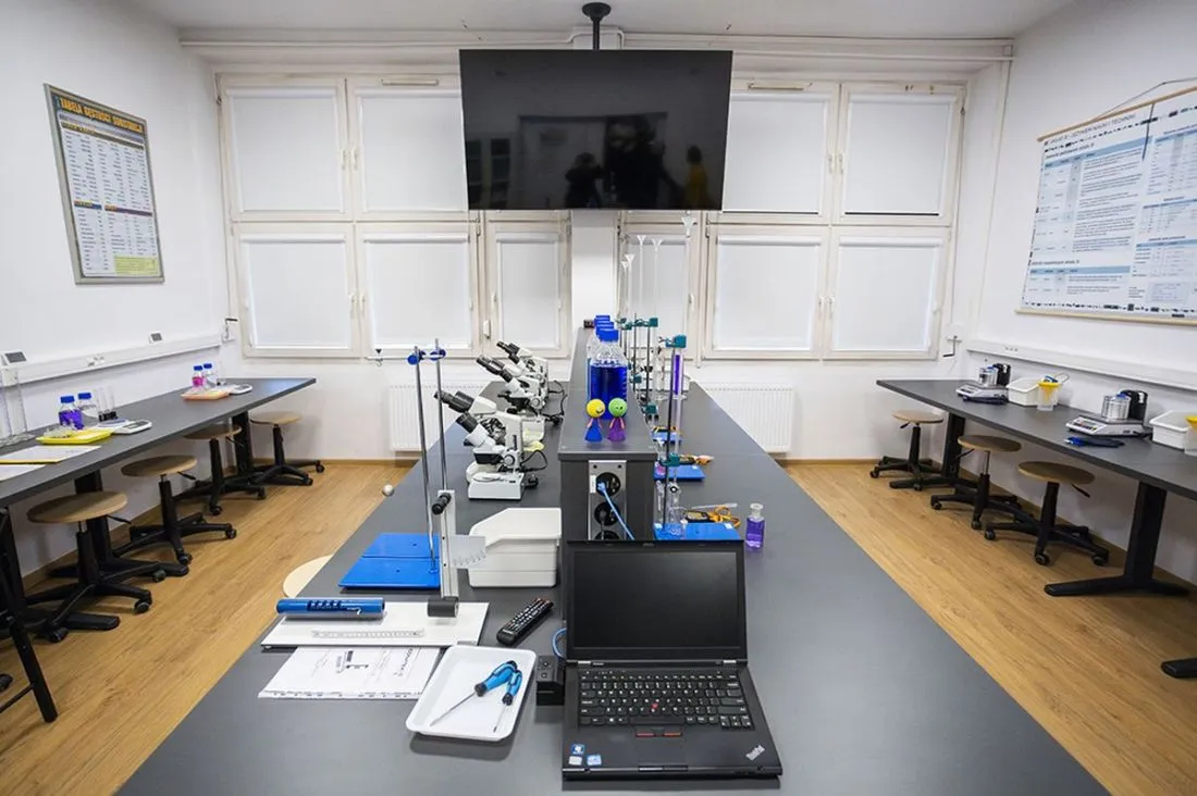 Zdjęcie Laboratorium kryminalistyczne - kluczowe zadania i ich znaczenie